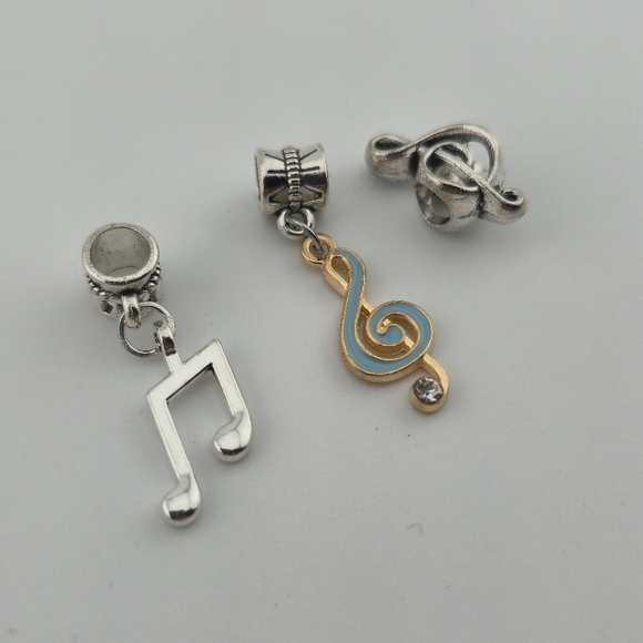 Music Note & Treble Clef Charms Set of 3 Silver & Gold Tone for Bracelet - Picture 3 of 3